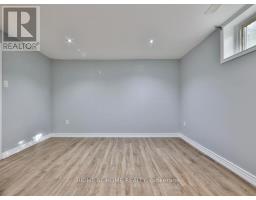 9 Allister Avenue, Toronto, ON M1M3K7 Photo 47