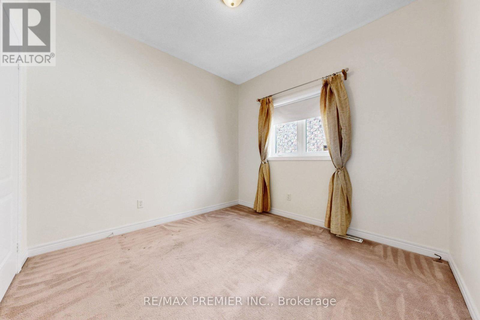 146 SOUTH BELAIR DRIVE - 25