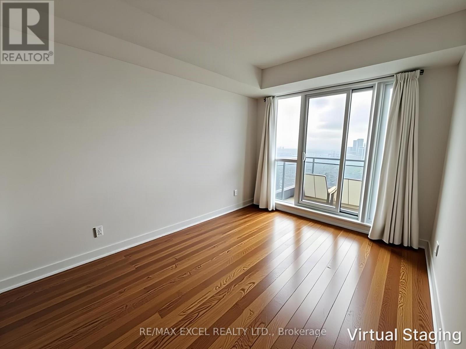 #2304 9201 YONGE STREET - 11