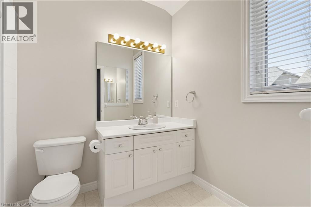 34 GREENTRAIL Drive - Image 20