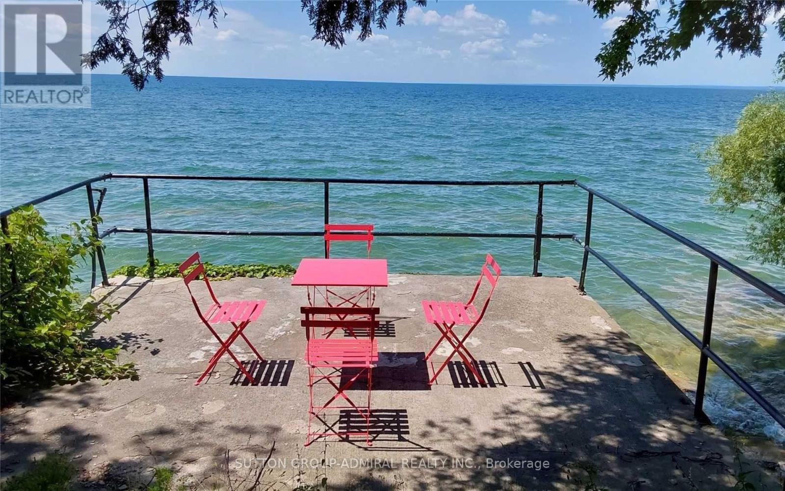 2392 LAKESHORE DRIVE - 2