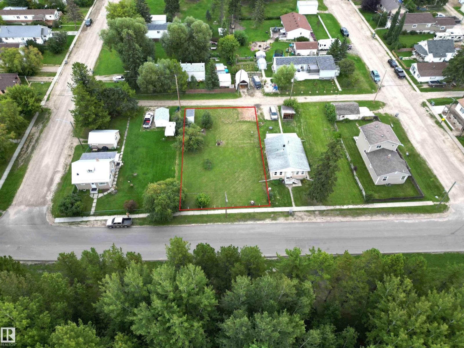 Photo of 5115 51 St, Breton