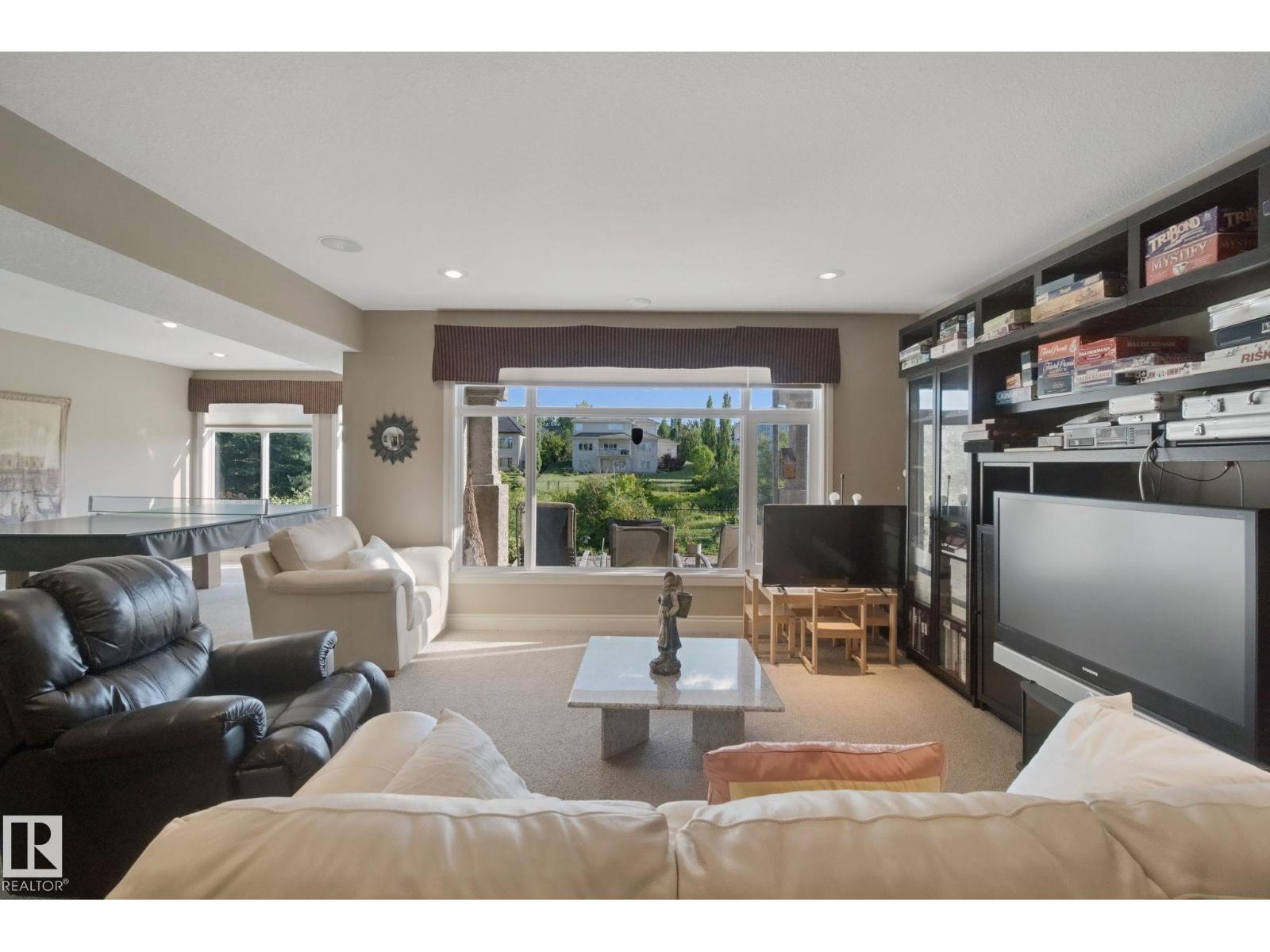 #544 52304 RGE ROAD 233 - 45