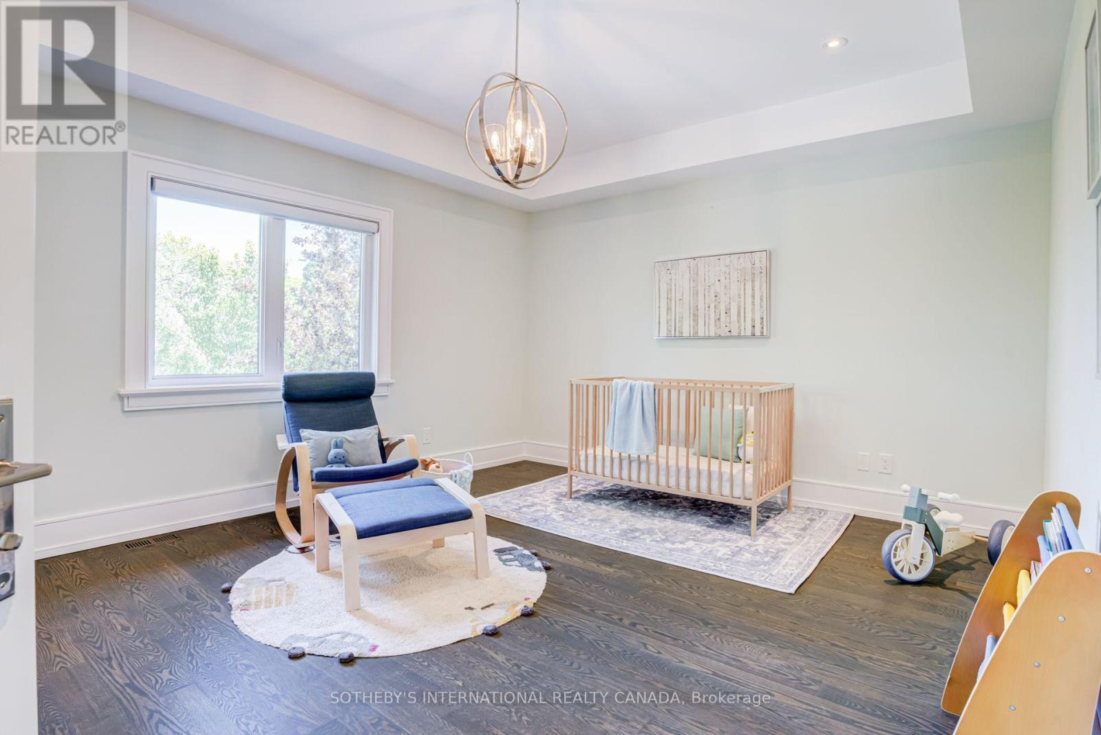 29 OAKWOOD AVENUE S - 22