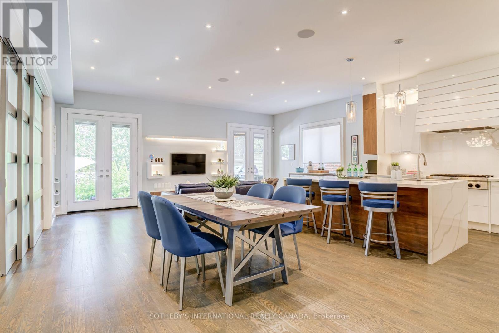 29 OAKWOOD AVENUE S - 9