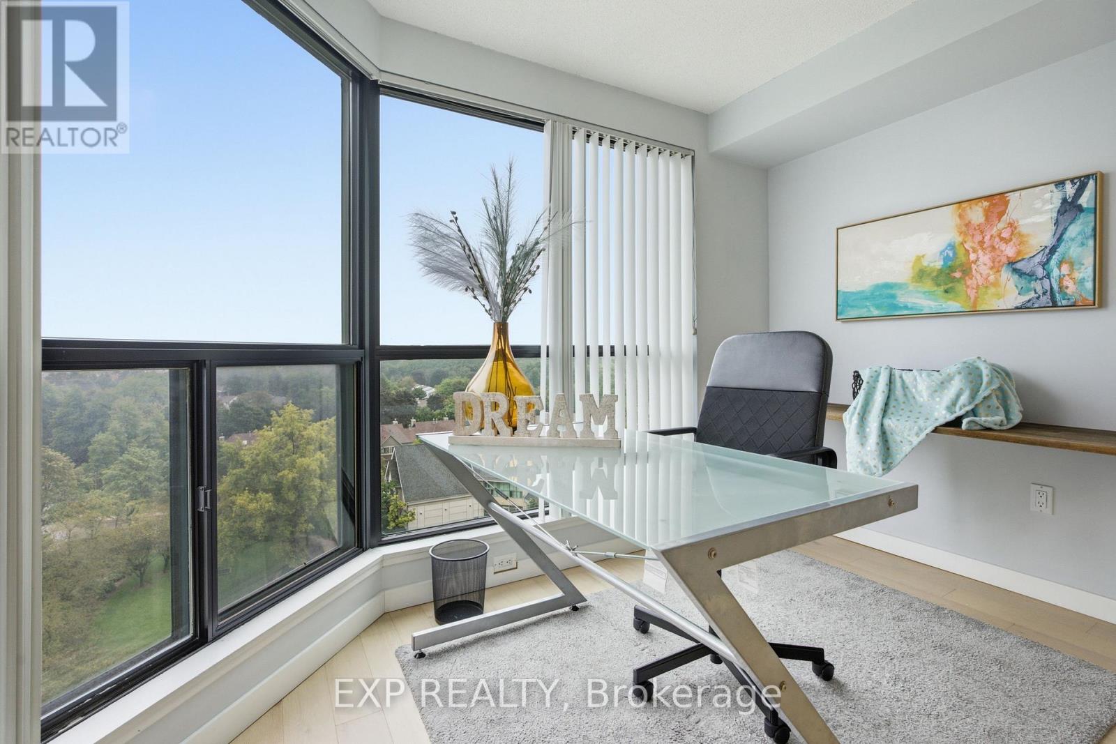 #1005 2155 BURNHAMTHORPE ROAD W - 18