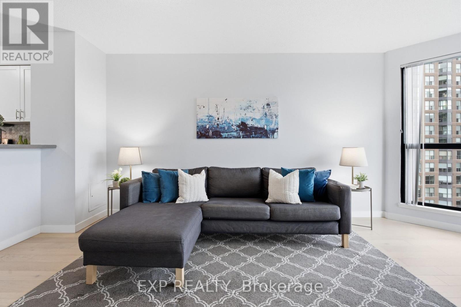 #1005 2155 BURNHAMTHORPE ROAD W - 6