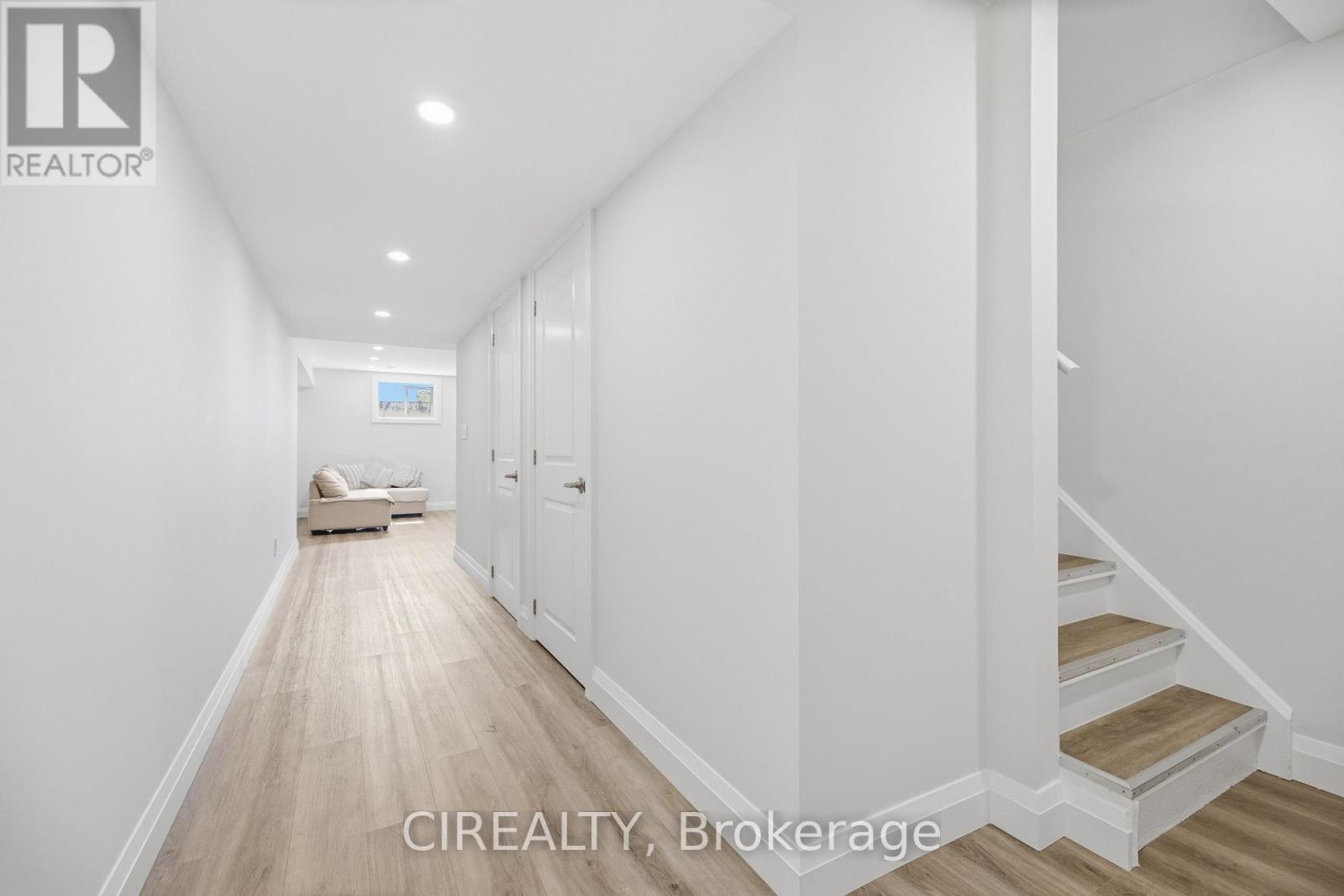 3352 STALYBRIDGE ROAD - Image 26