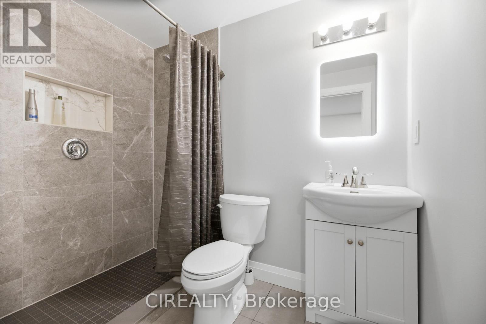 3352 STALYBRIDGE ROAD - Image 27