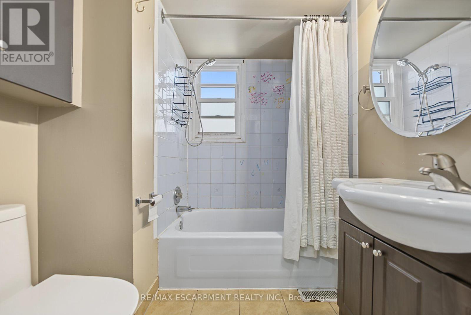 270 WEIR STREET N - 13