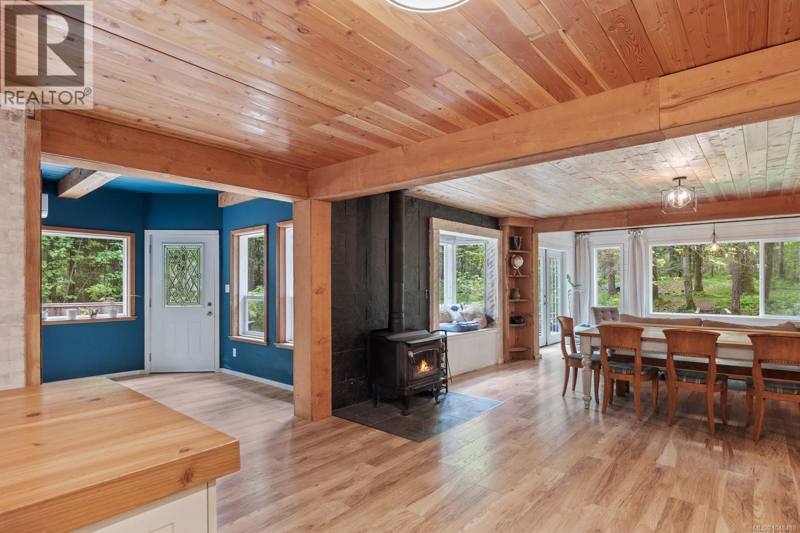 9525 Doyle Rd - Image 30