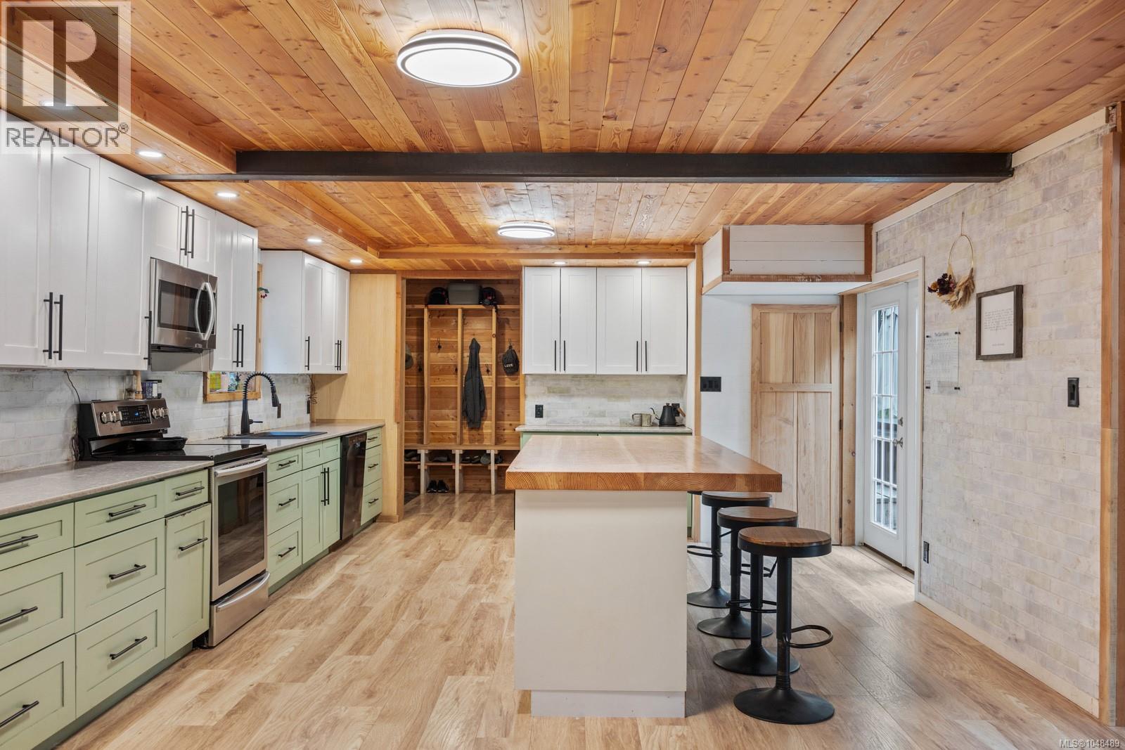 9525 Doyle Rd - 38