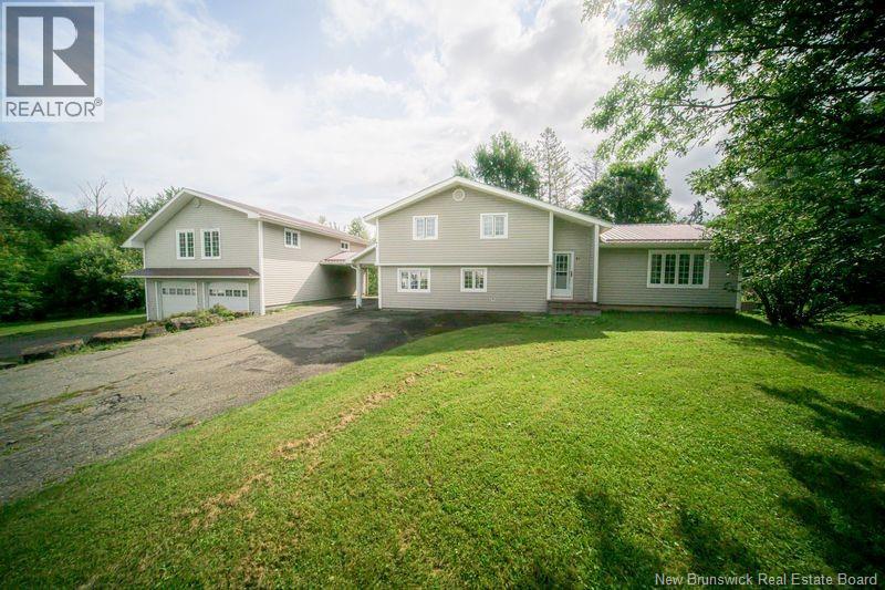 Property for sale at 51 Hillcrest Drive