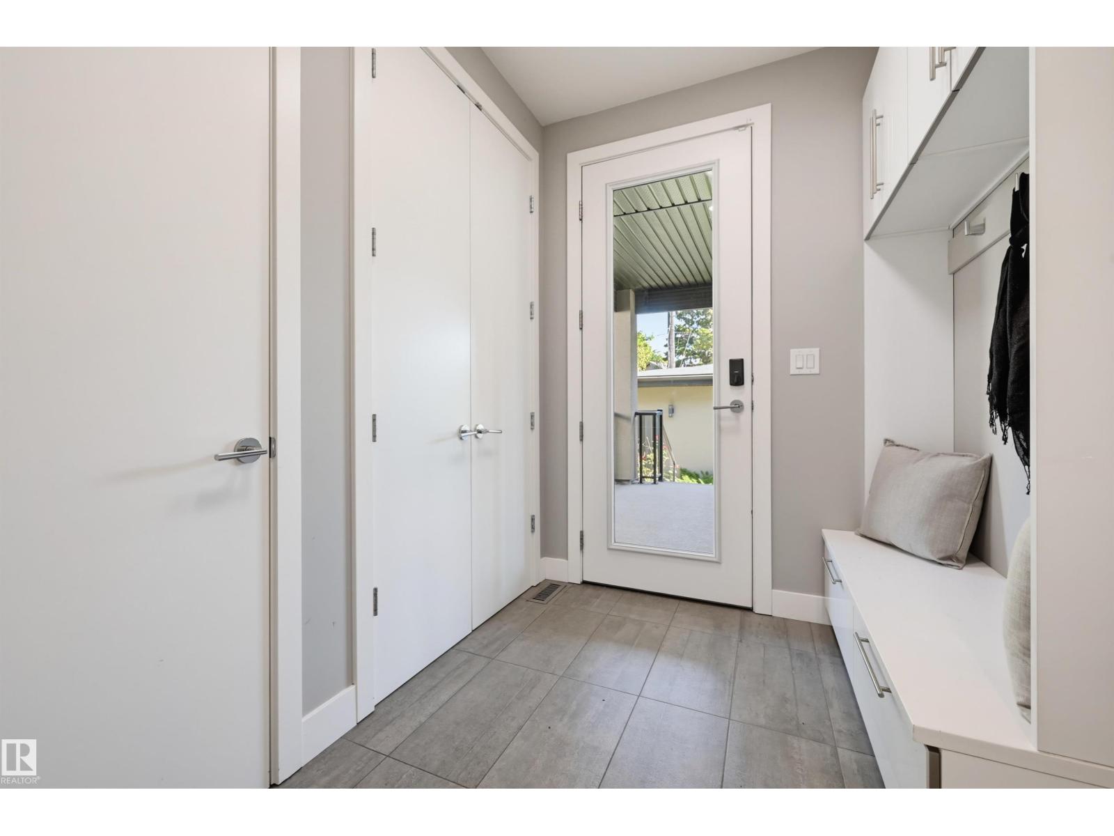 9235 148 ST NW - 24