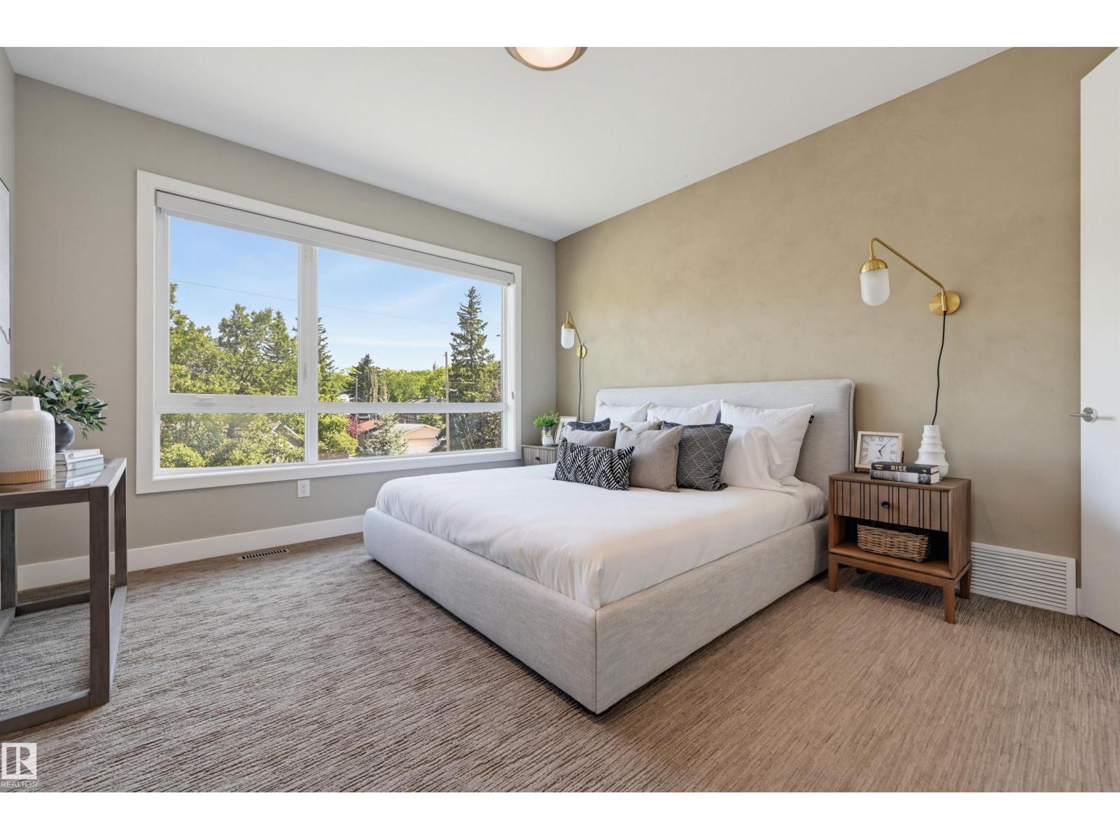 9235 148 ST NW - 34
