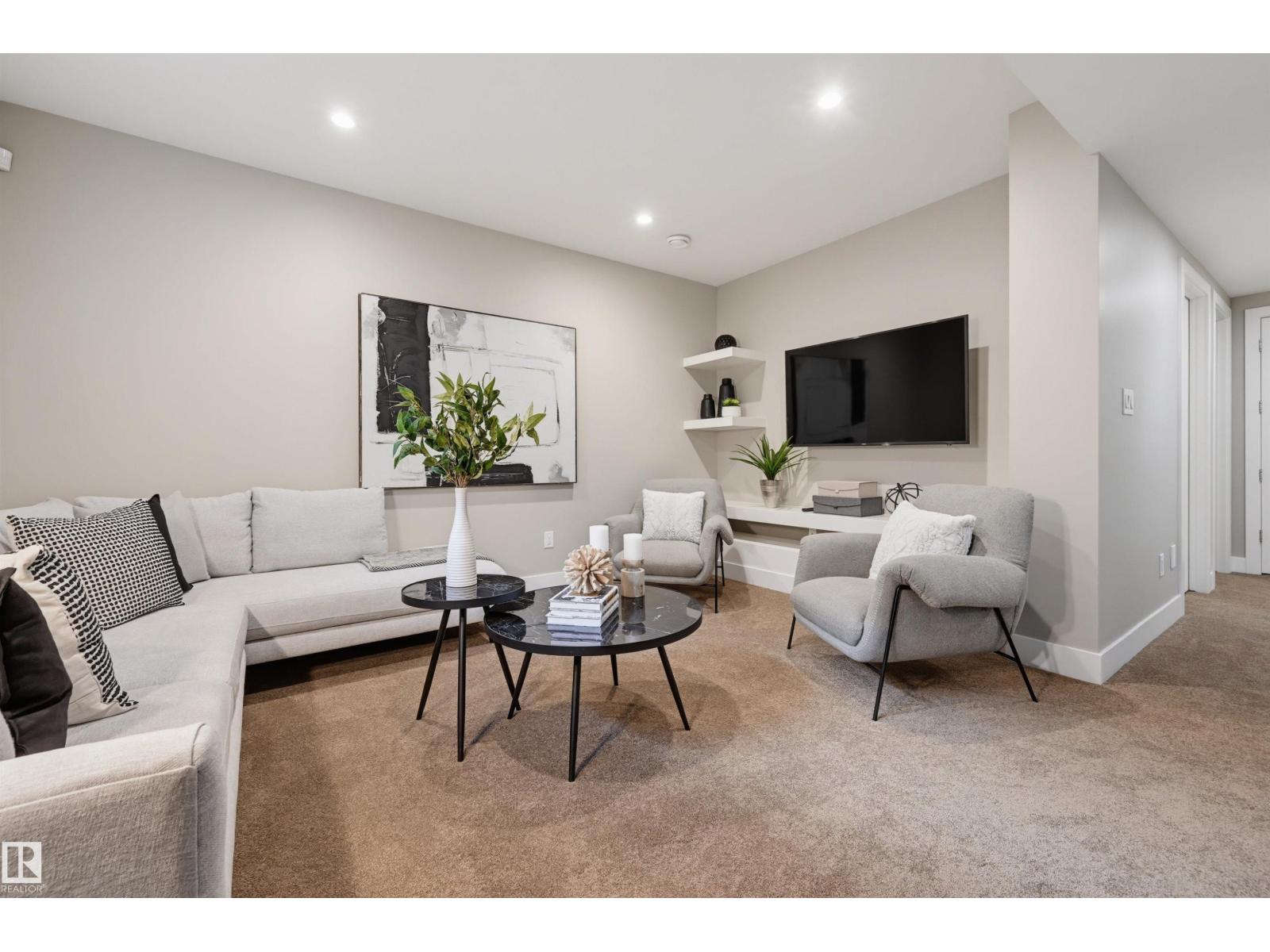 9235 148 ST NW - 50