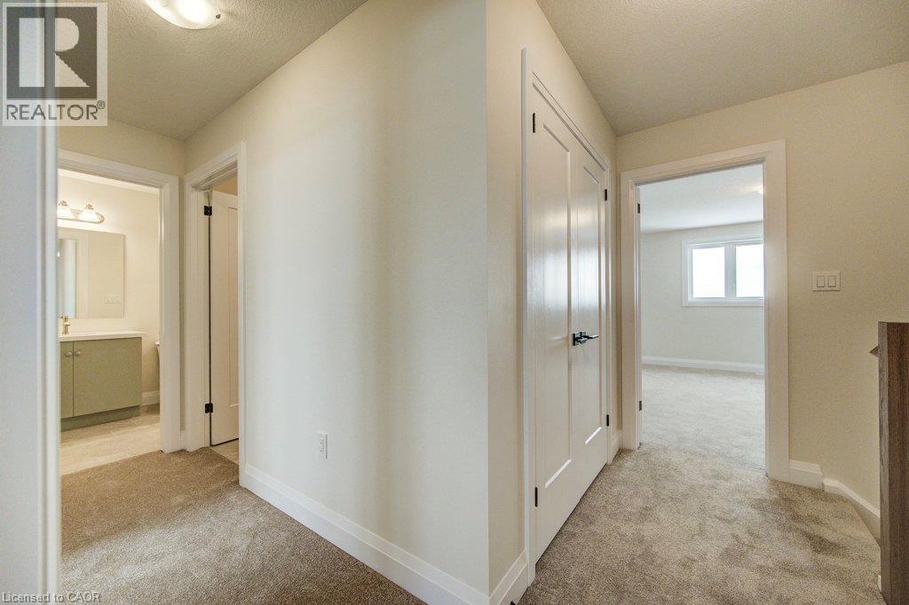231 APPLEWOOD Street - 29
