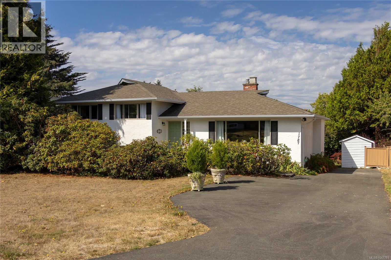 1787 Penshurst Road, Saanich