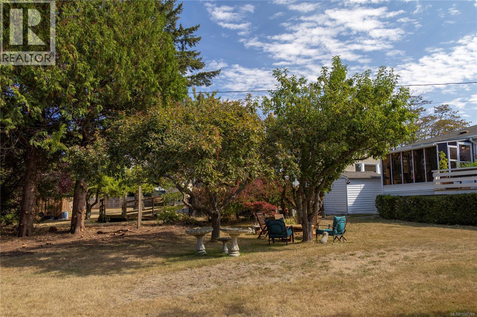  1787 Penshurst Road, Saanich