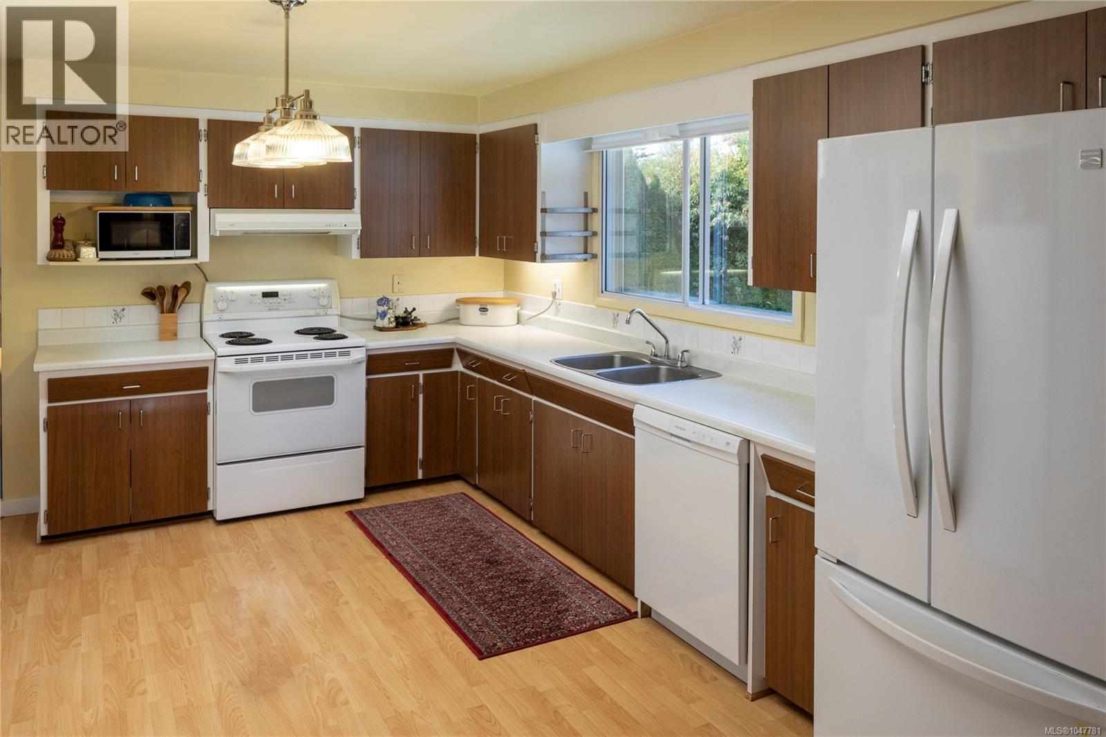  1787 Penshurst Road, Saanich