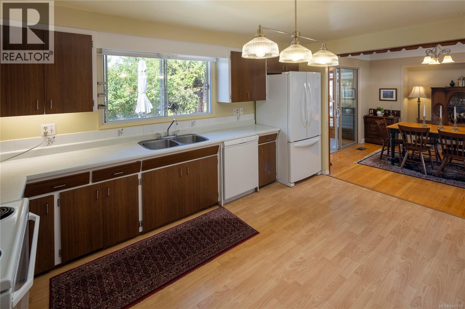  1787 Penshurst Road, Saanich