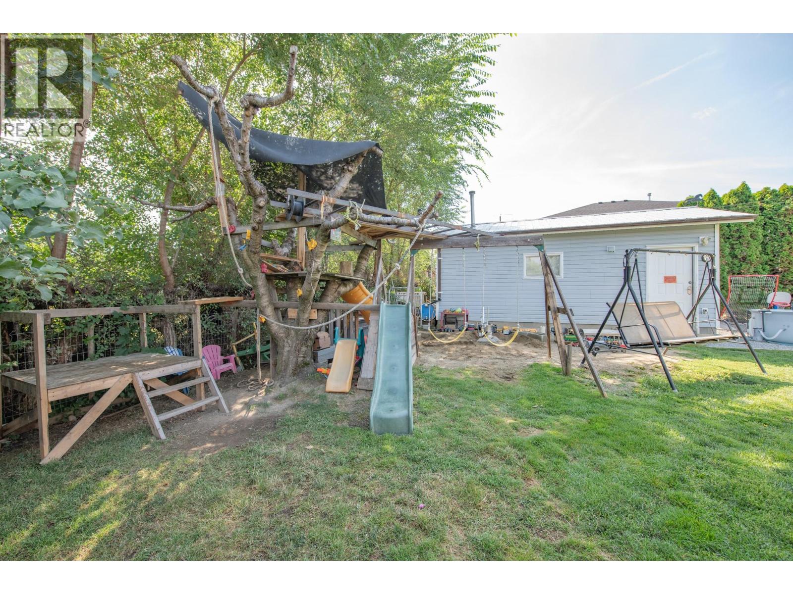 106 West Enderby Road - 54