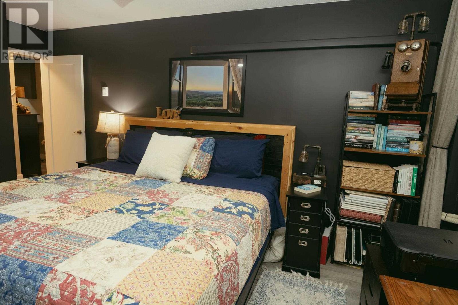89 Pine ST # 610 - 20