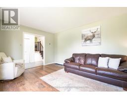 201 Parkside Crescent, Innisfil, ON L9S1G2 Photo 11