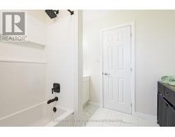 201 Parkside Crescent, Innisfil, ON L9S1G2 Photo 17