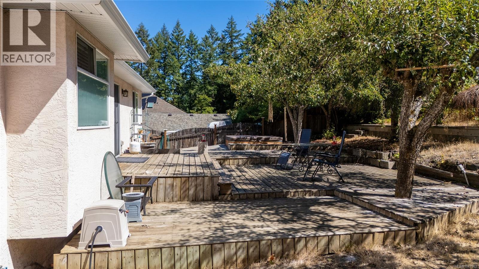 6000 Chippewa Rd - Image 38
