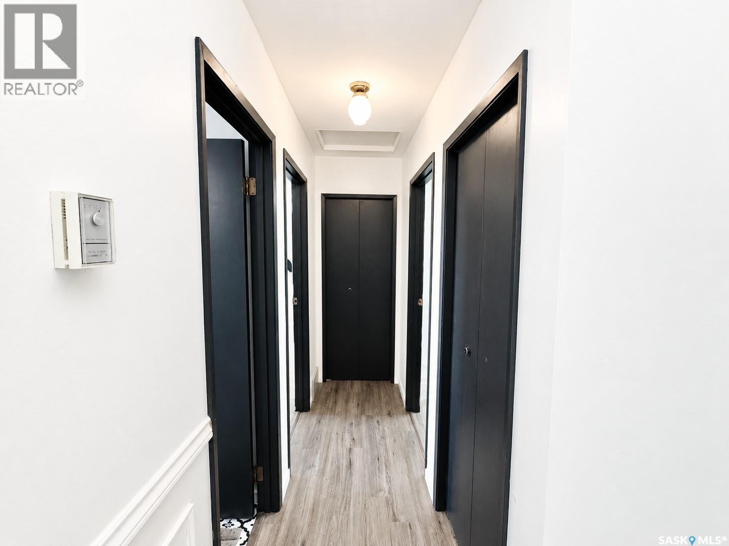110 Arnason CRESCENT - 7
