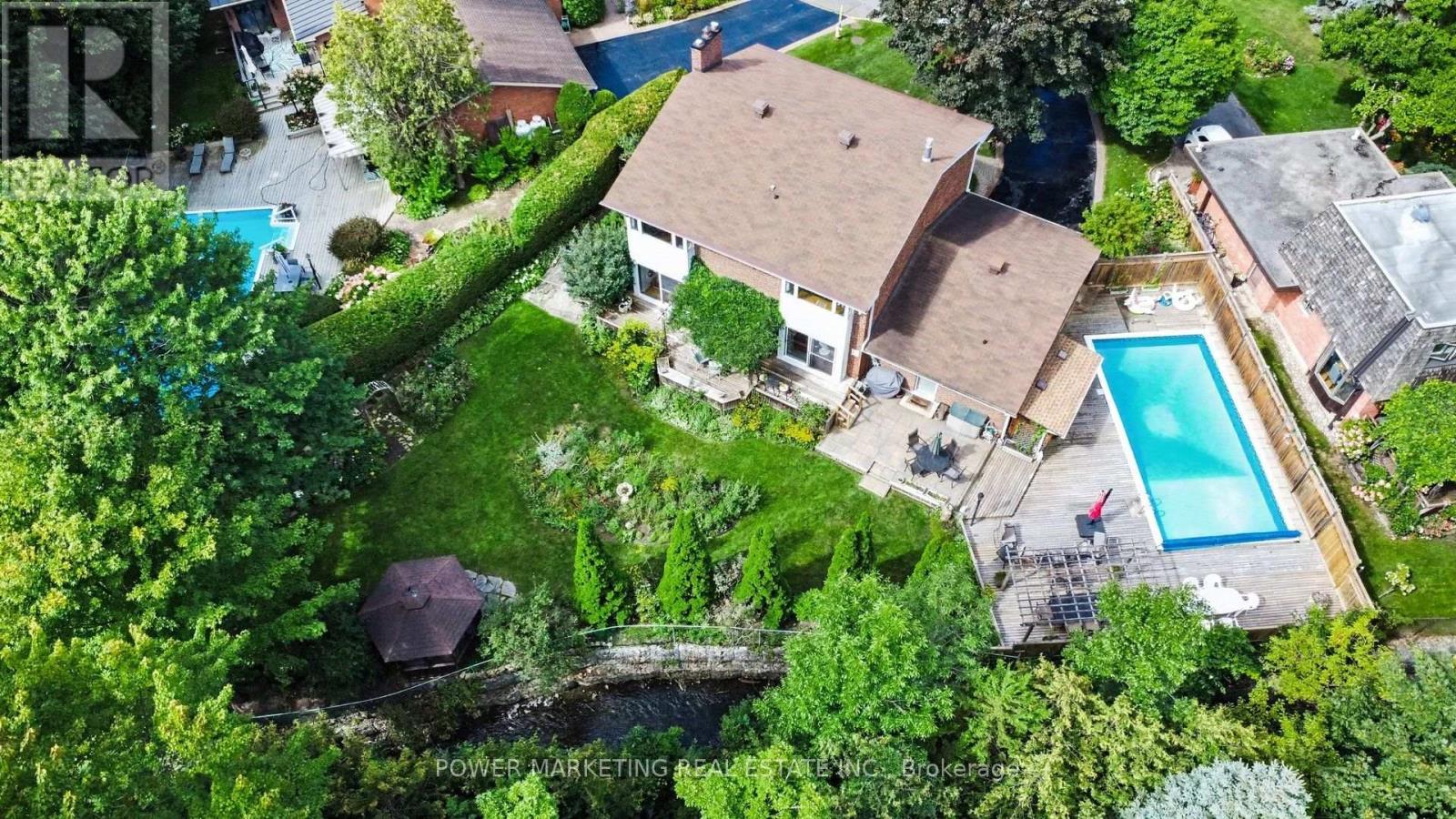 29 OKANAGAN DRIVE - 4