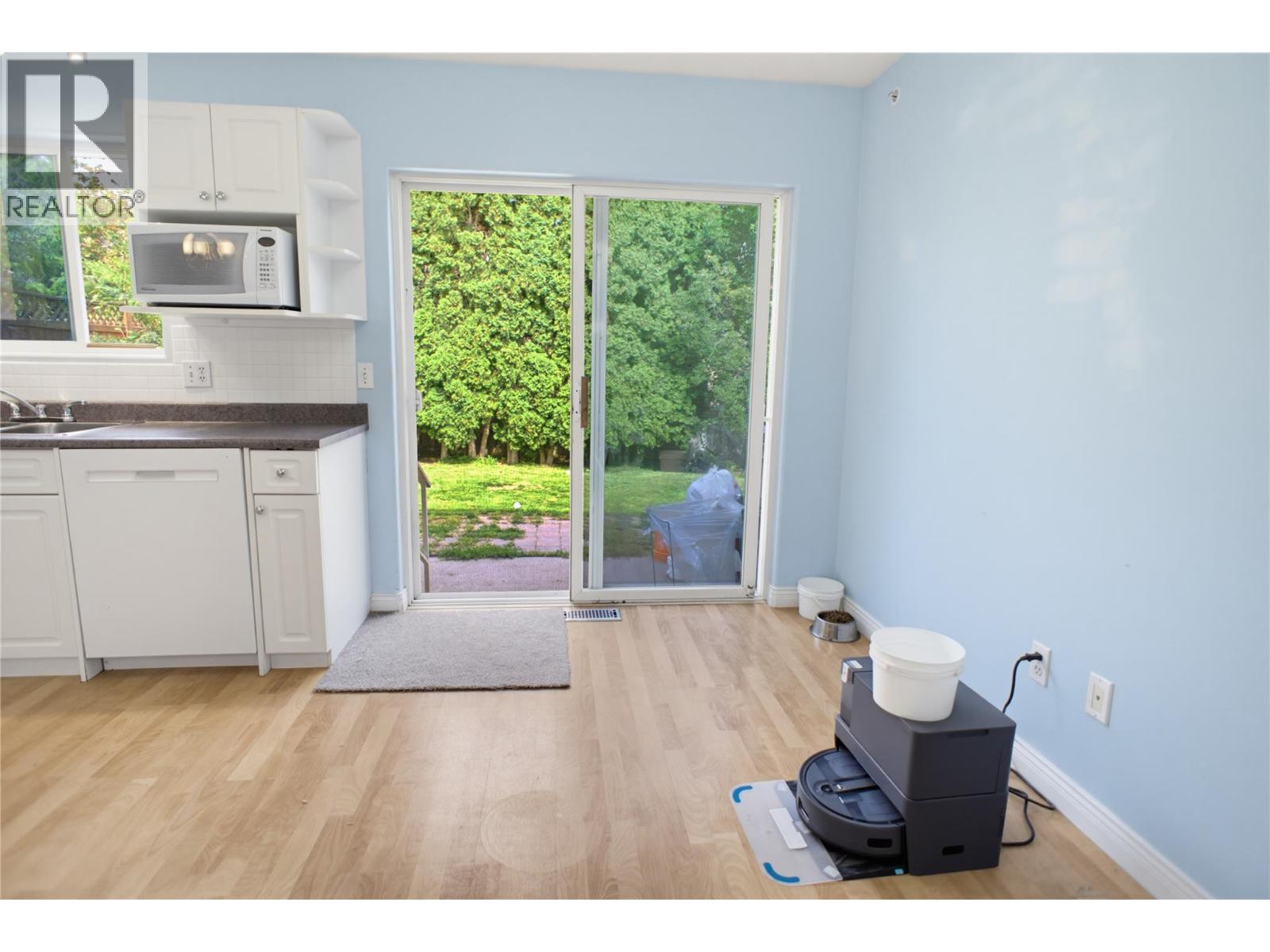 369 Coyote Drive, Kamloops, British Columbia, V2C6T8, Kamloops, British Columbia — photo 4 of 5