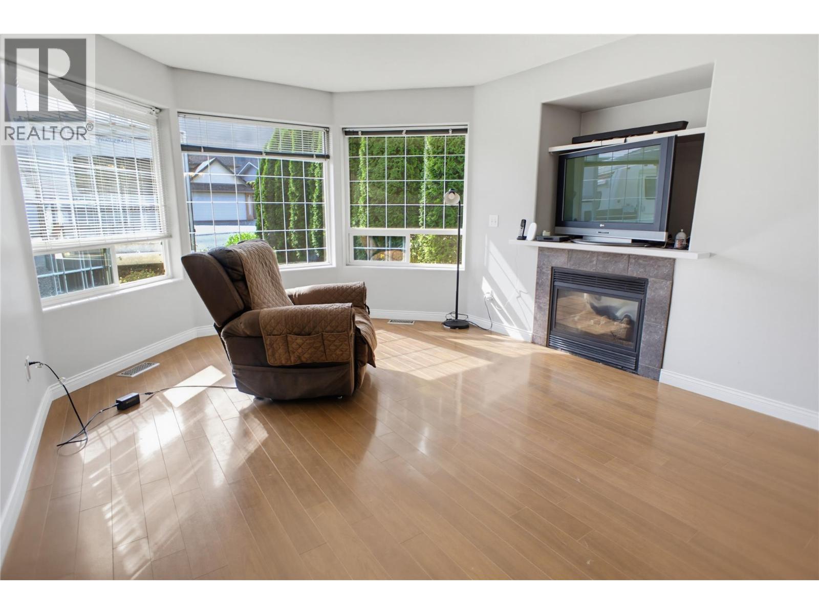 369 Coyote Drive, Kamloops, British Columbia, V2C6T8, Kamloops, British Columbia — photo 5 of 5