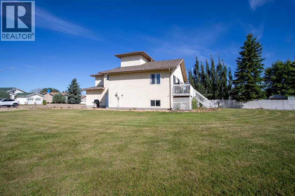 Listing photo – 6603 55 Avenue, Camrose