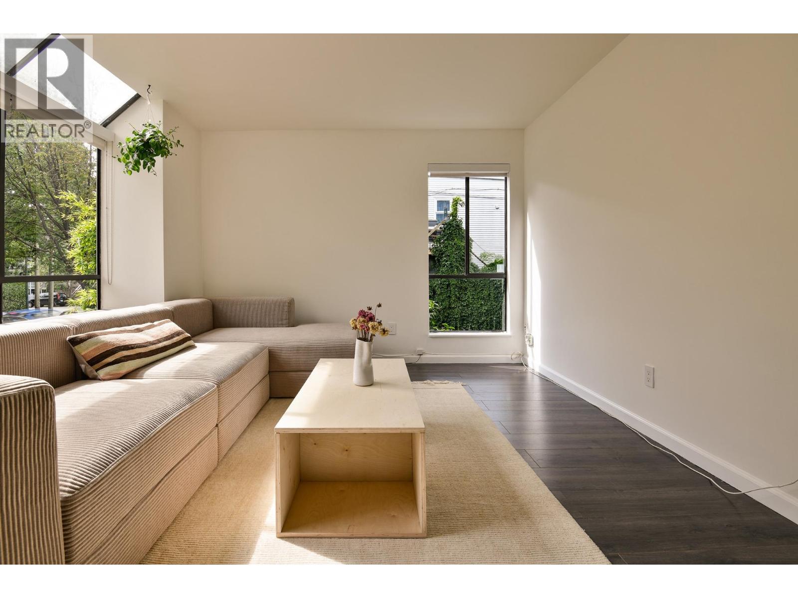 #209 2173 6 Avenue, Vancouver, British Columbia, V6K1V5, Vancouver, British Columbia — photo 5 of 5