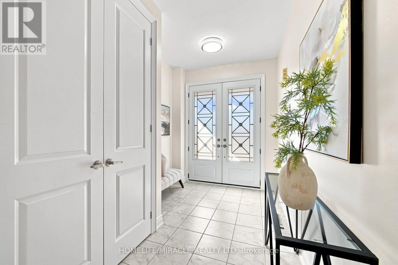 14 ZENITH AVENUE - 13