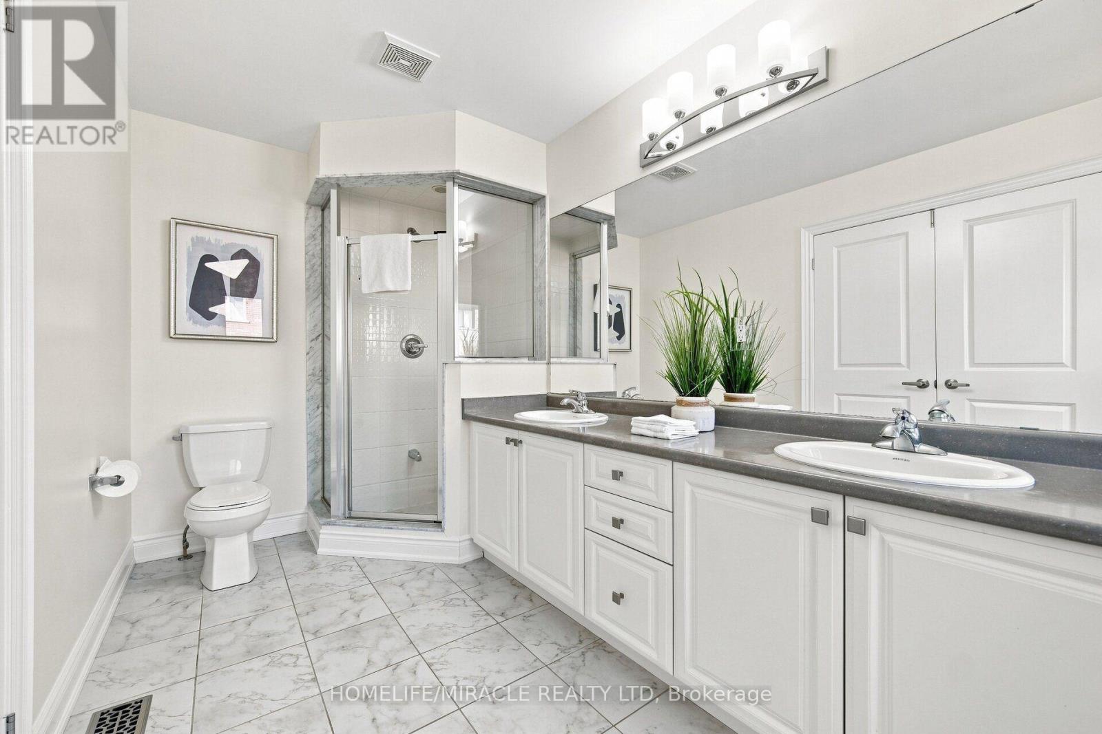 14 ZENITH AVENUE - 21