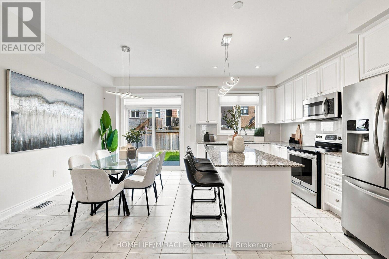 14 ZENITH AVENUE - 5