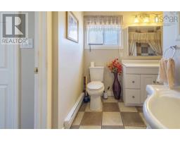 3479 Plummer Avenue, New Waterford, NS B1H1Z9 Photo 16