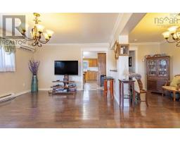 3479 Plummer Avenue, New Waterford, NS B1H1Z9 Photo 8