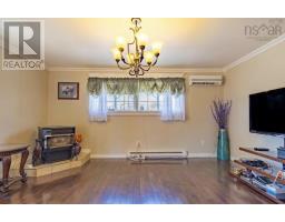 3479 Plummer Avenue, New Waterford, NS B1H1Z9 Photo 9