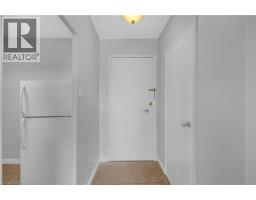 Kitchen/Dining room - 437 St. Paul Avenue Unit# 402, Brantford, ON N3R4N8 Photo 6