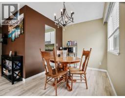 207 12096 222 Street, Maple Ridge, BC V2X5W1 Photo 9