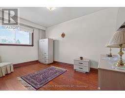 3 Slane Court, Toronto, ON M9V3X5 Photo 26