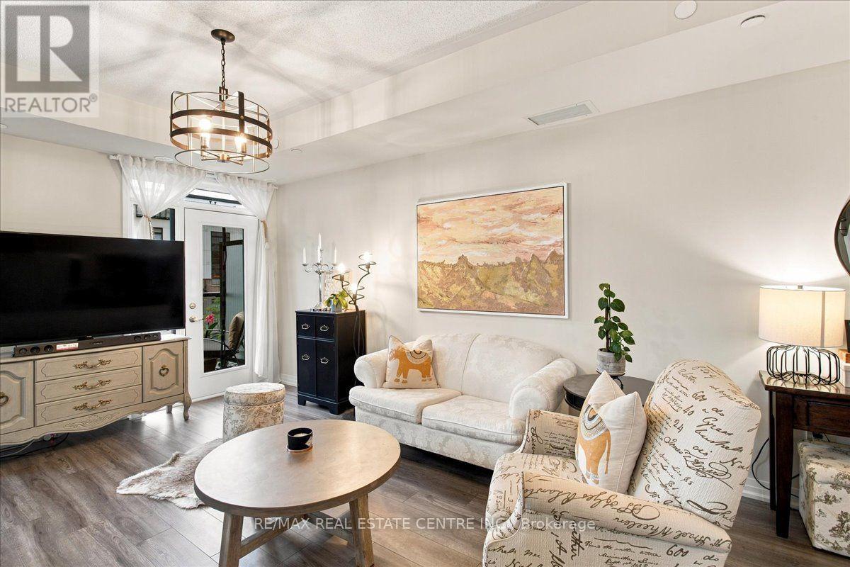 #103 1597 ROSE WAY - 3