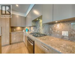 5pc Ensuite bath - 9652 Benchland Drive Unit# 306, Lake Country, BC V4V0C4 Photo 8