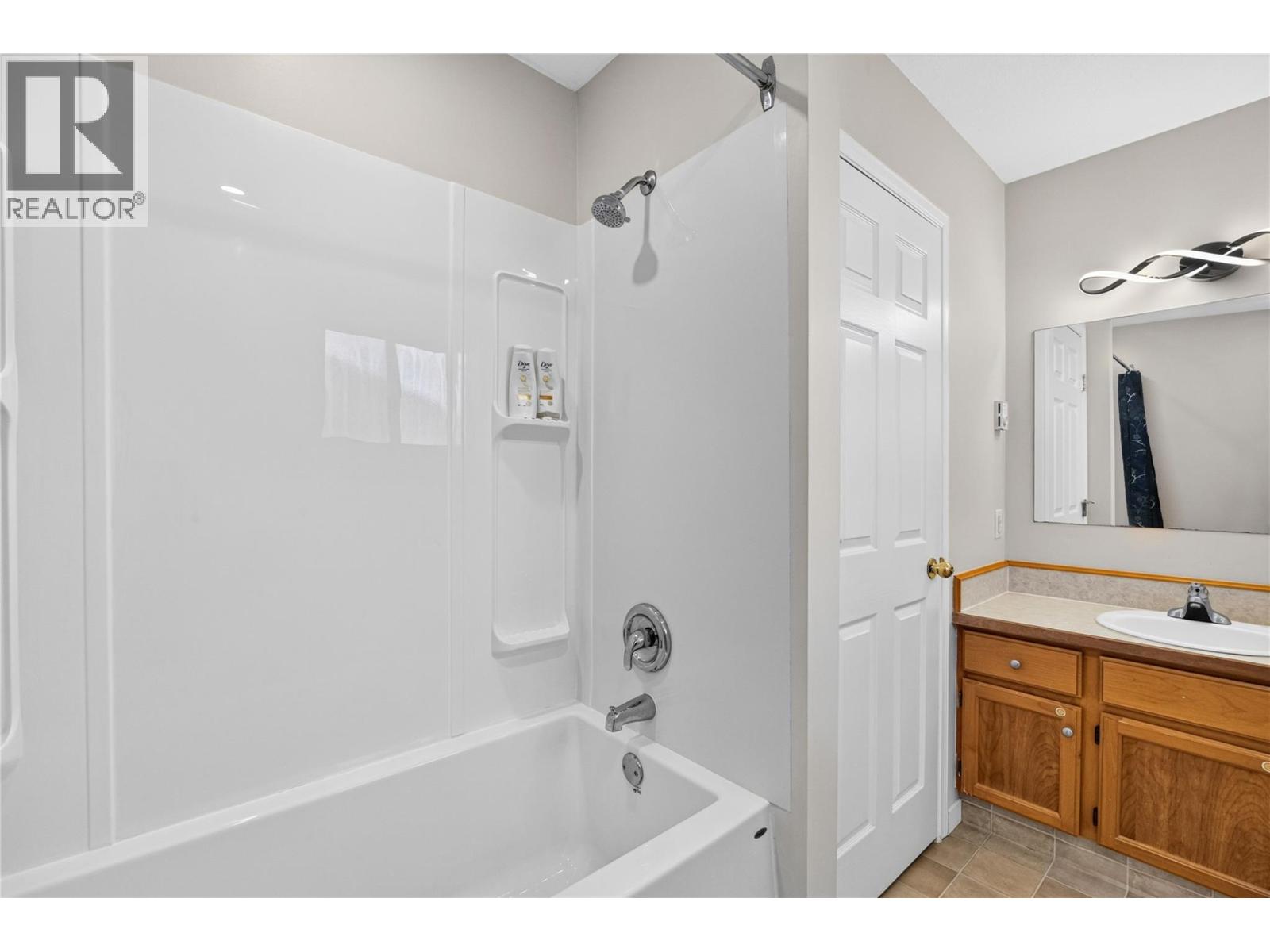 460 Rene Avenue Unit# 101, Penticton