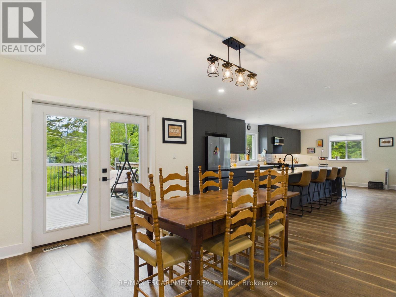 400 RAYMOND ROAD - 13