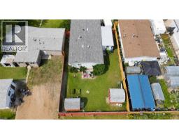 623 5 Avenue W, Hanna, AB T0J1P0 Photo 22